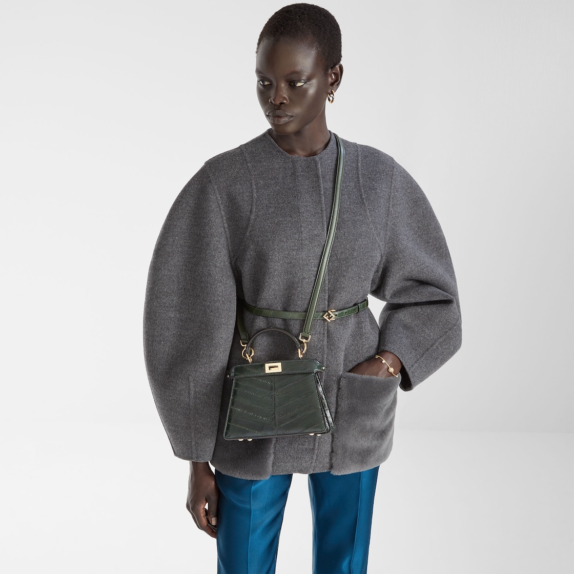 FENDI Peekaboo ISeeU Petite Forest green inlaid hagfish leather bag - Image 5